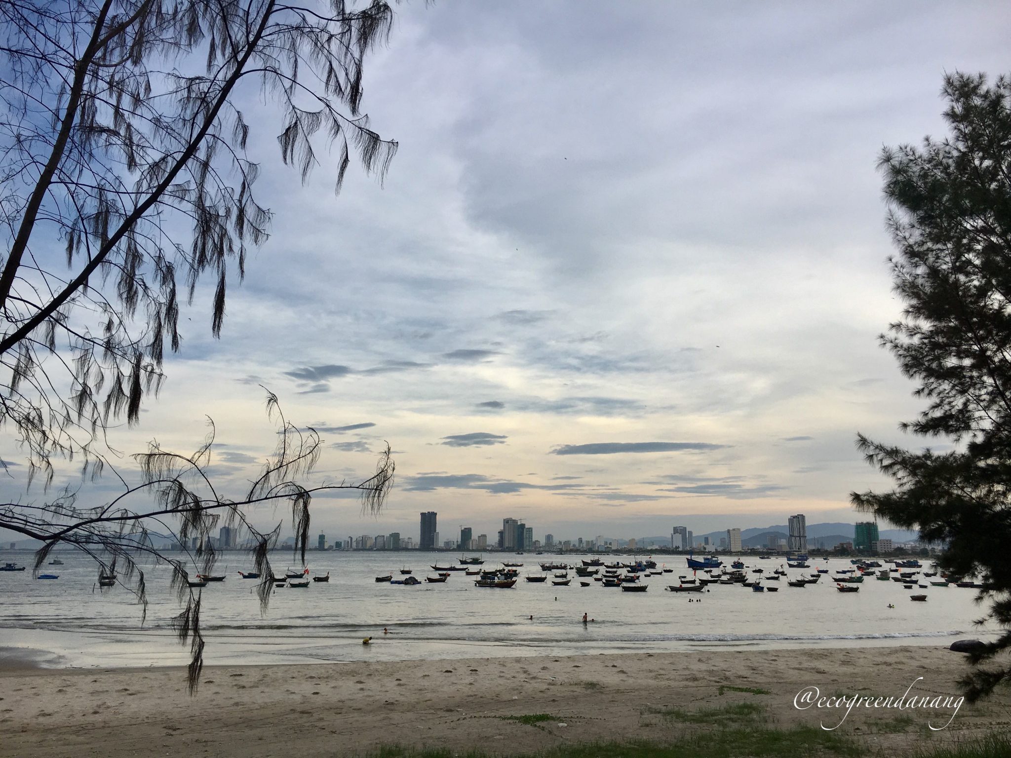 eco-green-boutique-hotel-da-nang-man-thai-beach2